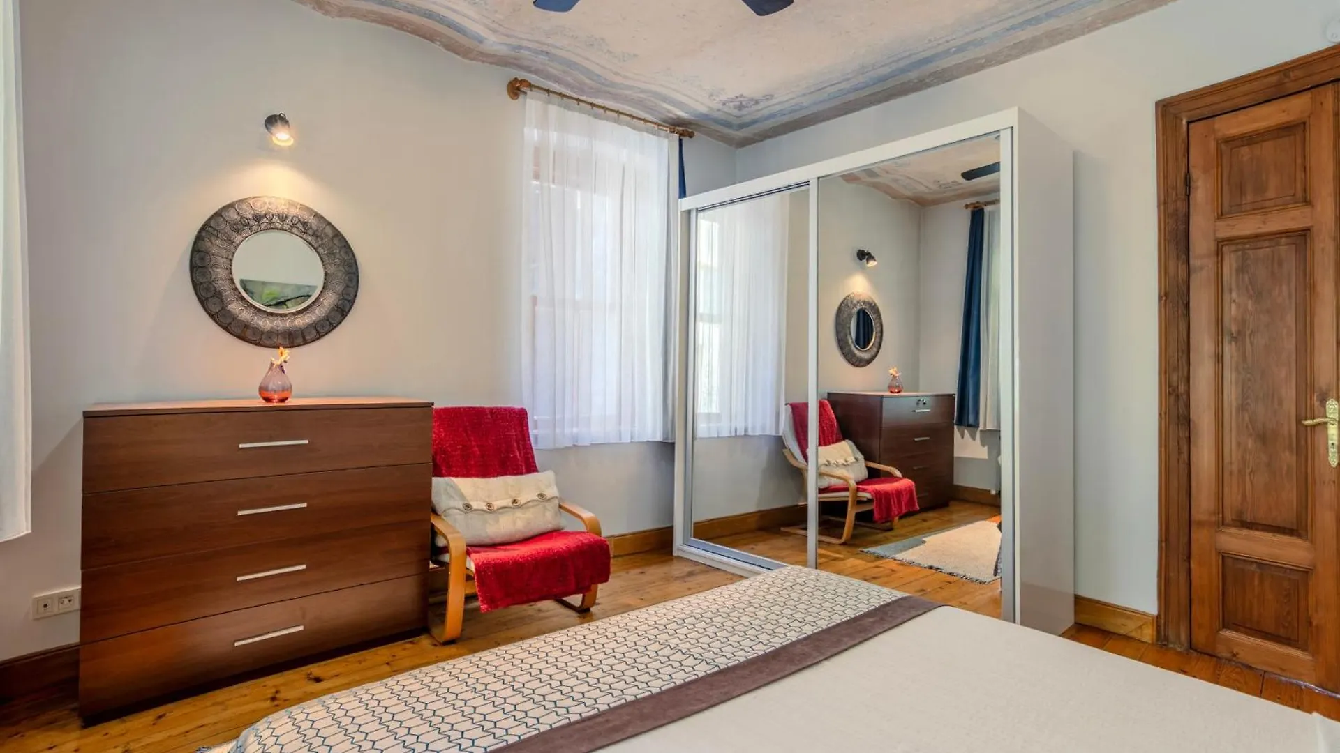Historic Spacious Galata Apartment Istanbul